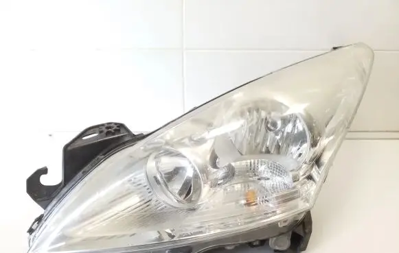 Peugeot 5008 Headlight/headlamp 9682519180