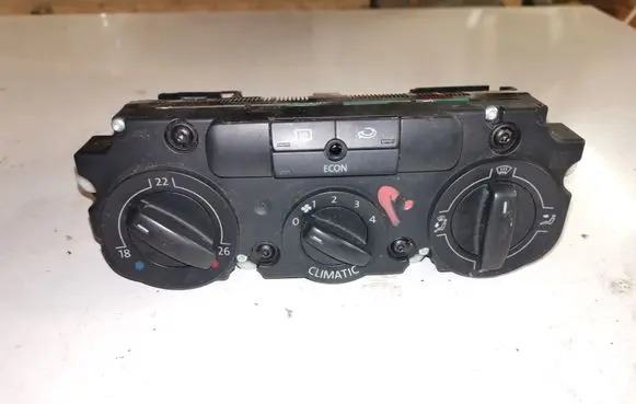 Volkswagen Golf V Climate control unit