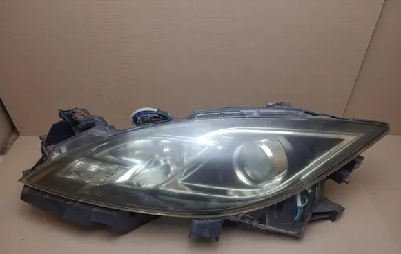 Mazda 6 Headlight/headlamp 