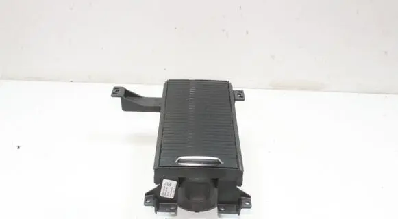 Jaguar XE Cup holder GX63F048196A
