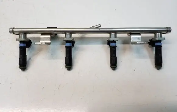 Fuel injectors set