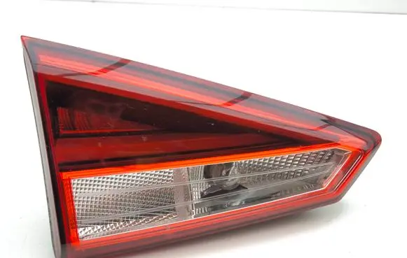 Seat Arona Tailgate rear/tail lights 6F9945307E RE2895000201