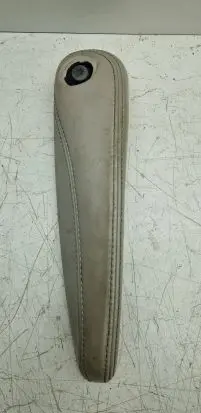 Chrysler Pacifica Armrest 5RD24TRMAC 5RD24TRMA