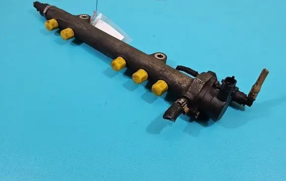 Fiat Punto (188) Fuel main line pipe 0445214044 IMPRK1455951