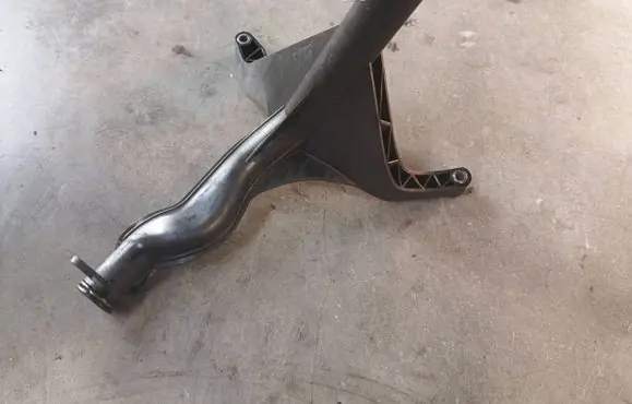 Mercedes-Benz ML W164 Oil sump strainer pipe A6421802551