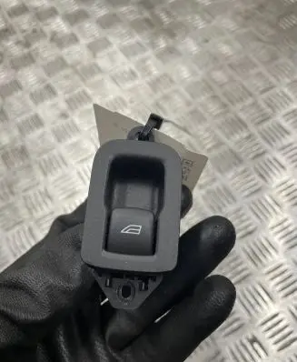 Volvo S60 Electric window control switch