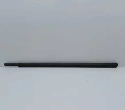 Ford Mondeo Mk III Rear door glass trim molding 
