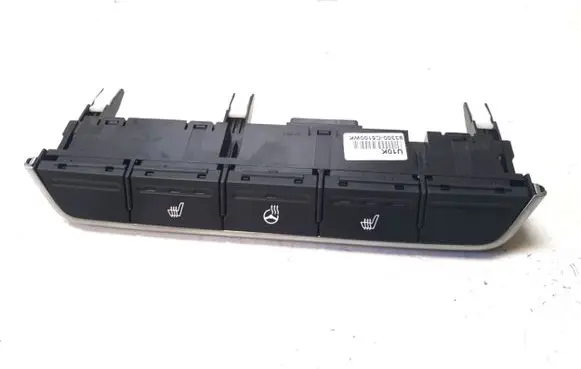 KIA Sorento Seat heating switch 93300-C5100WK