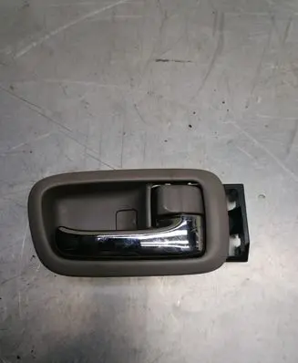 Toyota Prius (XW10) Front door interior handle