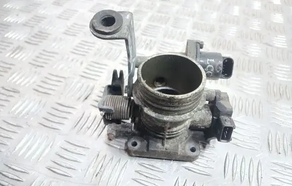 Renault Megane I Throttle valve 7700861679J