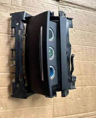 Audi A8 S8 D4 4H Ashtray (rear) 4H0864051B