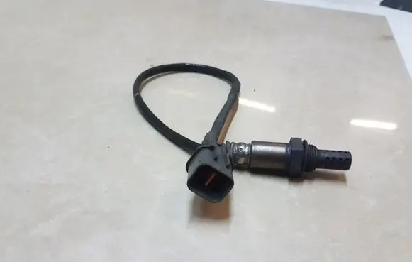 Mitsubishi Pajero Sport I Lambda probe sensor 2340008301