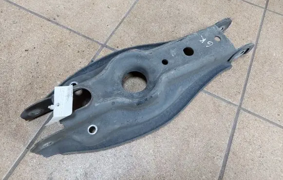 BMW 1 E81 E87 Rear upper control arm/wishbone