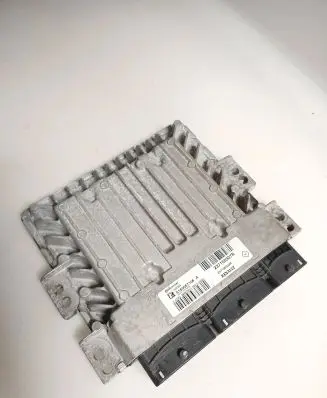 Renault Scenic III - Grand scenic III Engine control unit/module 237100033R S180067106A