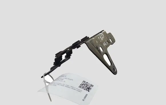 Seat Leon (1P) Engine bonnet/hood hinges 1P0823301
