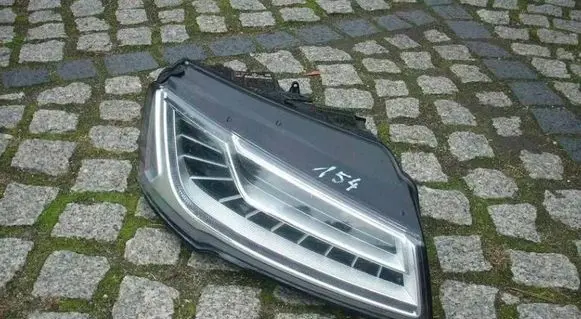 Audi A8 S8 D4 4H Headlight/headlamp 4H0941034B 1EX01149612
