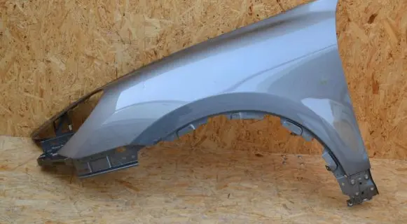 Porsche Cayenne (92A) Fender 7P5