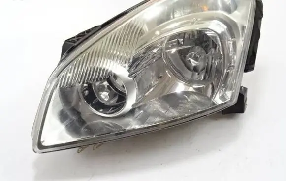 Nissan Qashqai Headlight/headlamp 00235945 1LF23804213