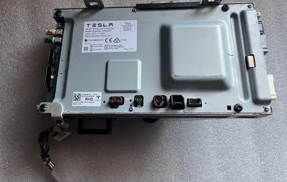 Tesla Model 3 Other control units/modules 1506277 156678605C