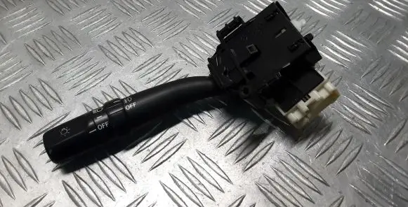 Toyota Avensis T250 Indicator stalk 8414G05140 17F224 173650