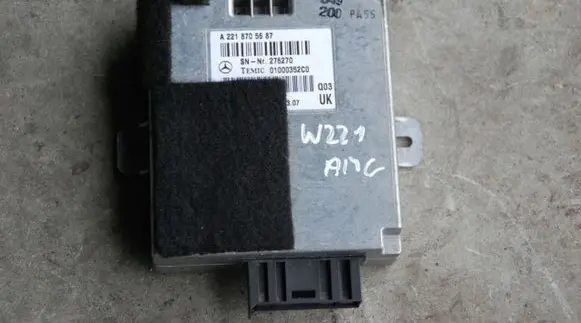 Mercedes-Benz S W221 SAM control unit A2218705687