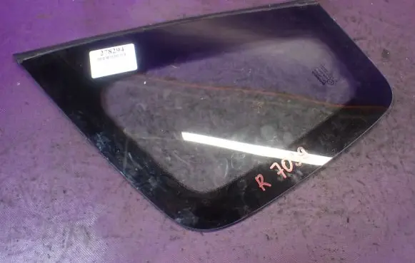 Honda Civic Rear side window