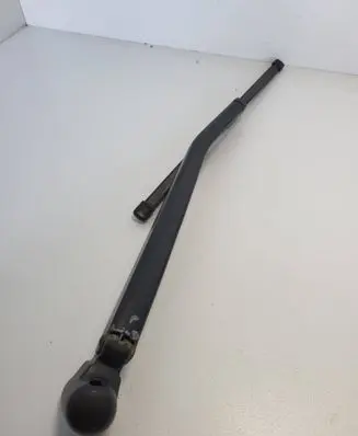 BMW 1 E81 E87 Rear wiper blade arm 184685