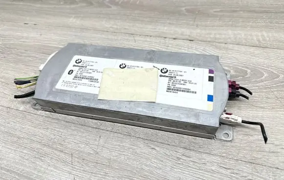 BMW 5 E60 E61 Bluetooth control unit module 9177754 16921111 25092007