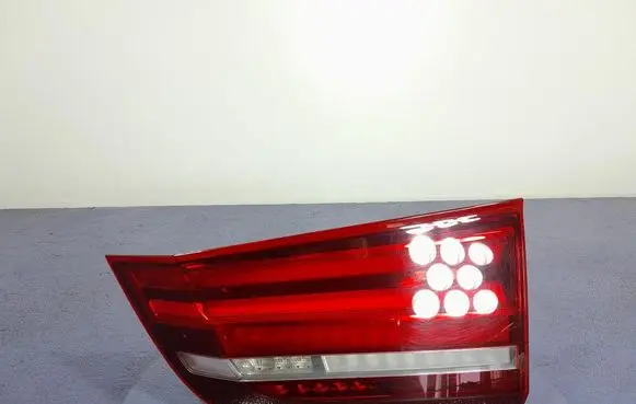 BMW X5M F85 Rear/tail lights 7301272