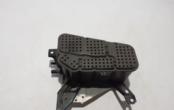 Audi Q8 Active carbon filter fuel vapour canister 4M0201801A