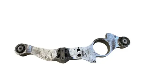 Mercedes-Benz Vito Viano W639 Front differential bracket 