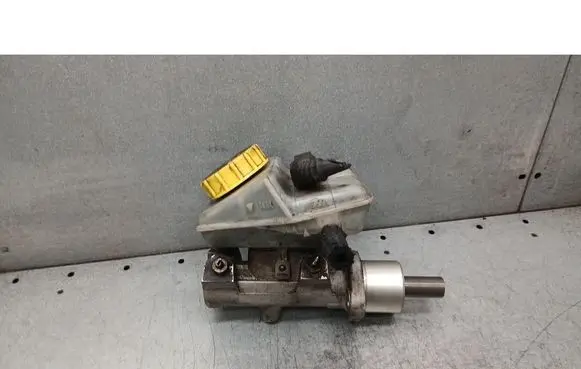 Volkswagen Transporter - Caravelle T4 Master brake cylinder 