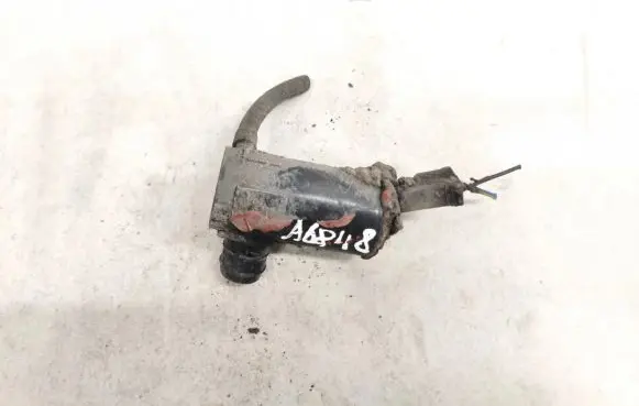 Mitsubishi Space Star Windscreen/windshield washer pump