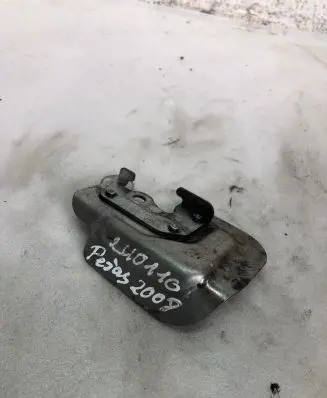 Peugeot 2008 II Other engine bay part 9816520880