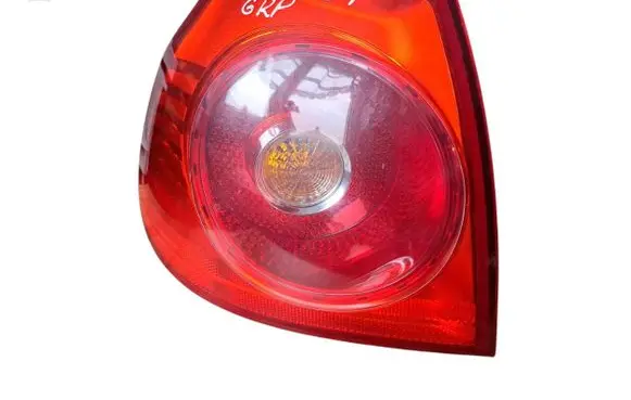 Volkswagen Golf V Rear/tail lights 4VFX13405AB