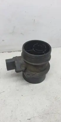Volkswagen PASSAT B6 Mass air flow meter 074906461B 0281002461