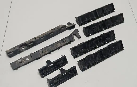 BMW 1 E82 E88 Other sill/pillar trim element 7177795 7177796 7169979