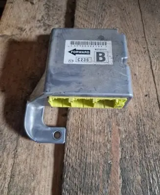 Mazda 5 Airbag control unit/module W2T80274