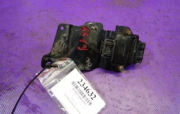 Audi A8 S8 D2 4D Combustion control unit/module 4D0905357B