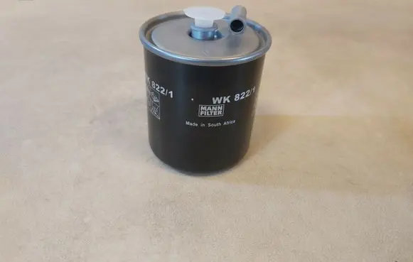 Mercedes-Benz C W203 Fuel filter WK8221 6110901252