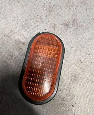 Renault Trafic II (X83) Front fender indicator light 7700847333
