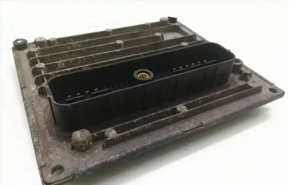 Ford Fiesta Engine control unit/module 4S61-12A650-NB 3BTB S120977013C