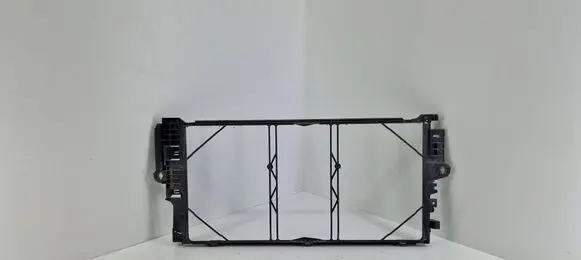 Volvo S90, V90 Radiator mount bracket 31368234