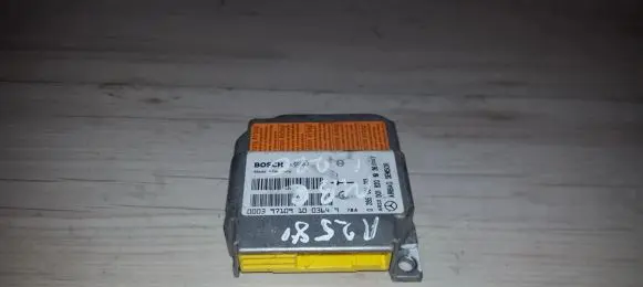 Mercedes-Benz C W202 Airbag control unit/module 0018201926 0285001213