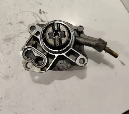 Peugeot 607 Vacuum pump 9631971580