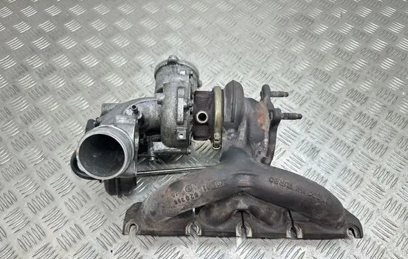 Audi Q5 SQ5 8R Turbo 06H145702R