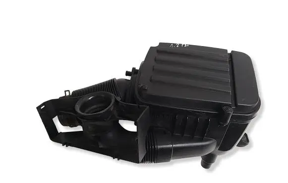 Volkswagen Golf VI Air filter box 1K0129601CK