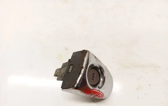 Ford Mondeo MK IV Front door lock (next to the handle) 