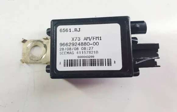 Antenna control unit