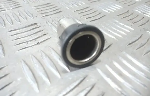 Opel Signum 12 V Socket (rear) 